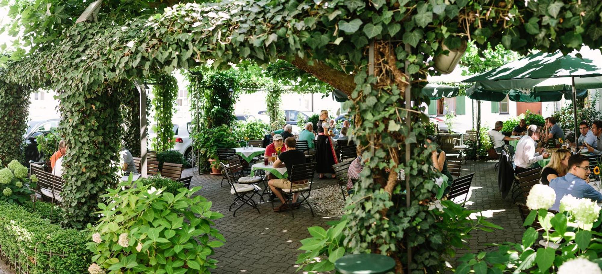 Hotel Jungbraeu 아벤스베르크 외부 사진